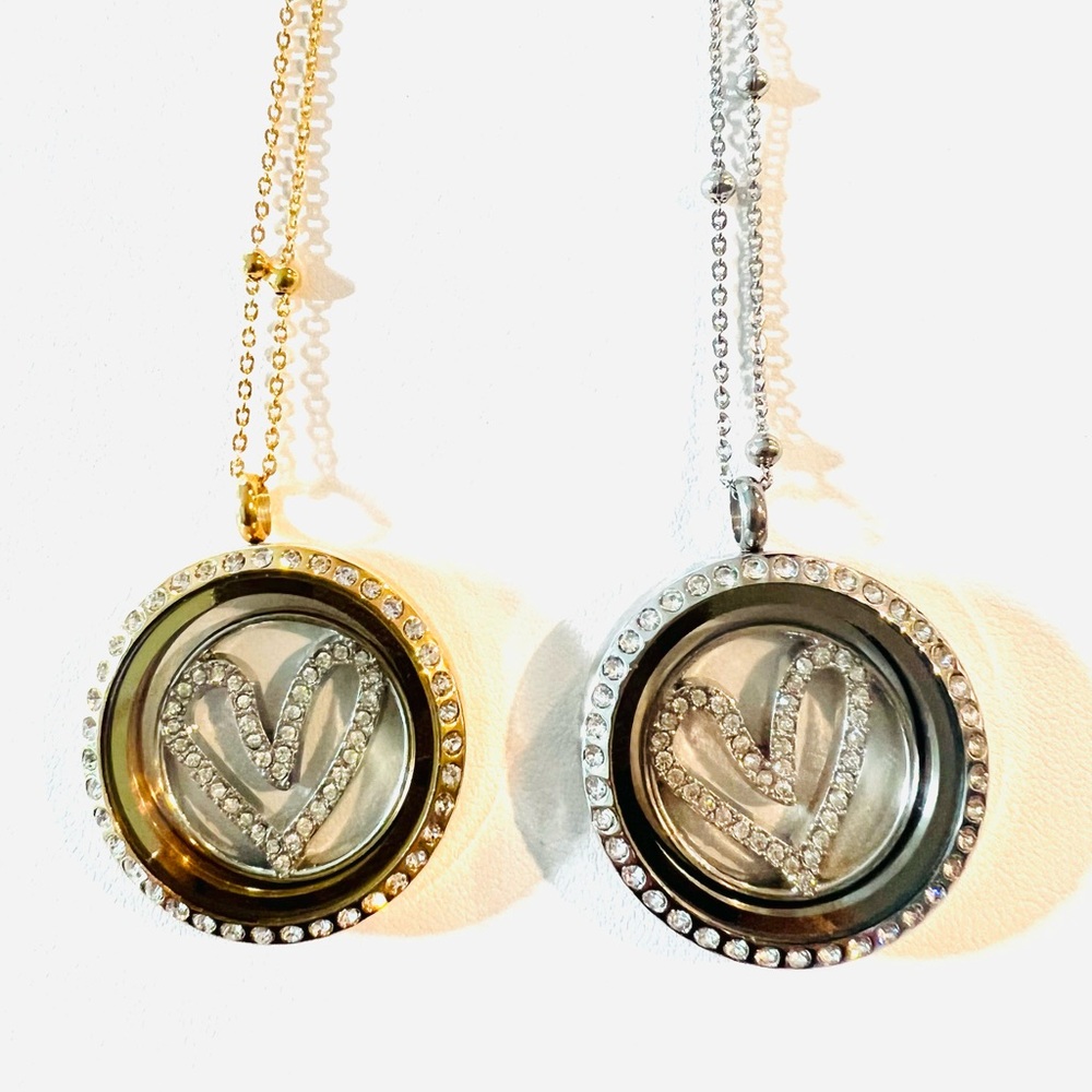 Floating charm Living Locket with Heart Disc